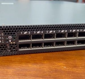 Ervaar bliksemsnelle gegevensoverdracht met Mellanox Nvidia's 36-poort EDR 100GB/S Msb7800 Infiniband Switch